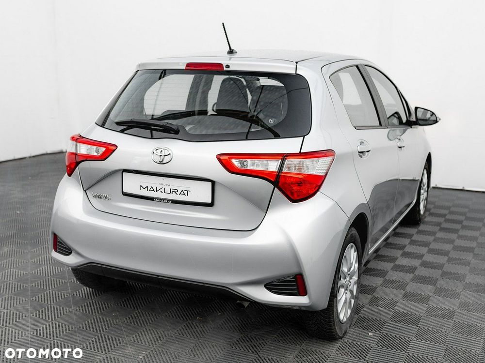 Toyota Yaris 1.5 Premium - 6