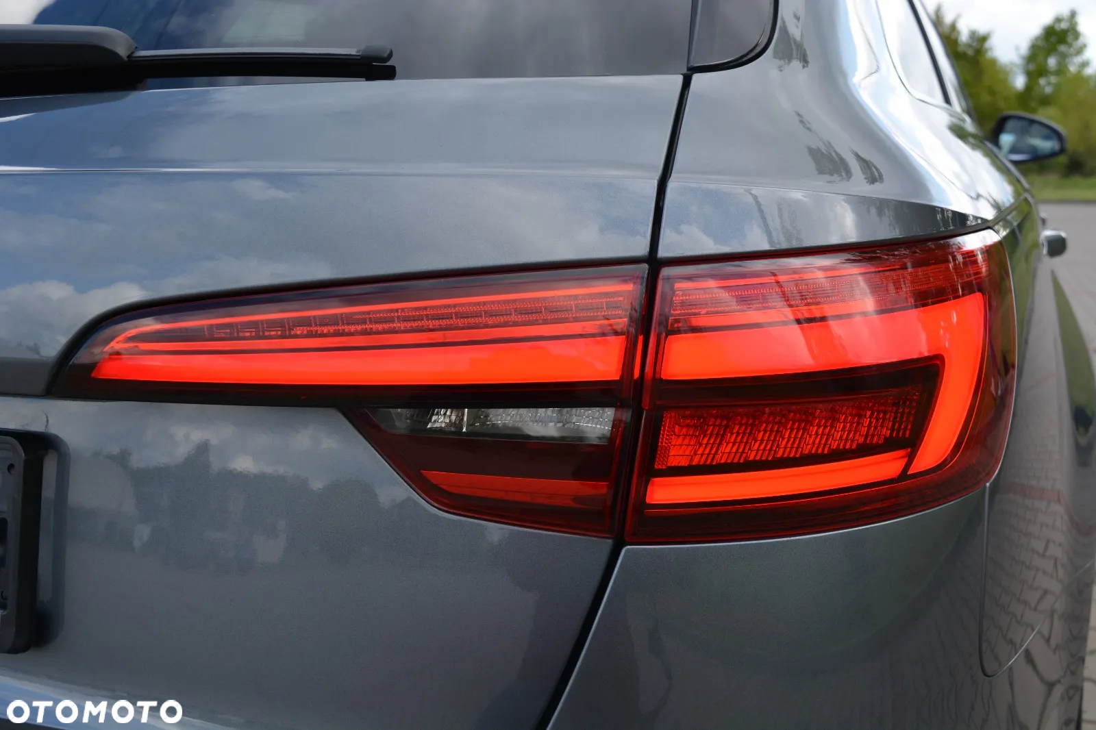 Audi A4 Avant 2.0 TDI DPF clean diesel S line Sportpaket - 19