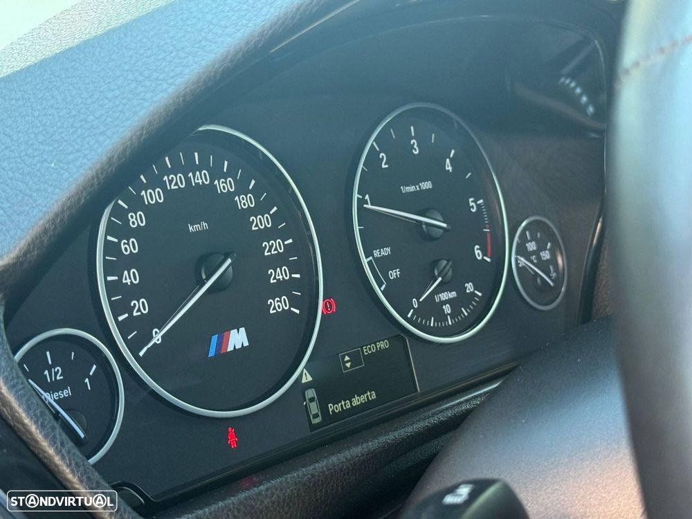 BMW 320 d EfficientDynamics Line Sport - 37
