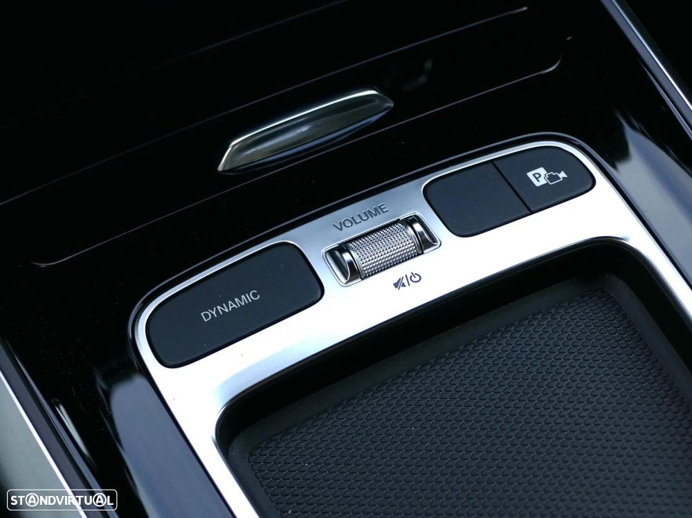 Mercedes-Benz EQA 250+ AMG Line - 26