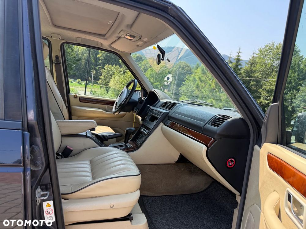 Land Rover Range Rover - 11
