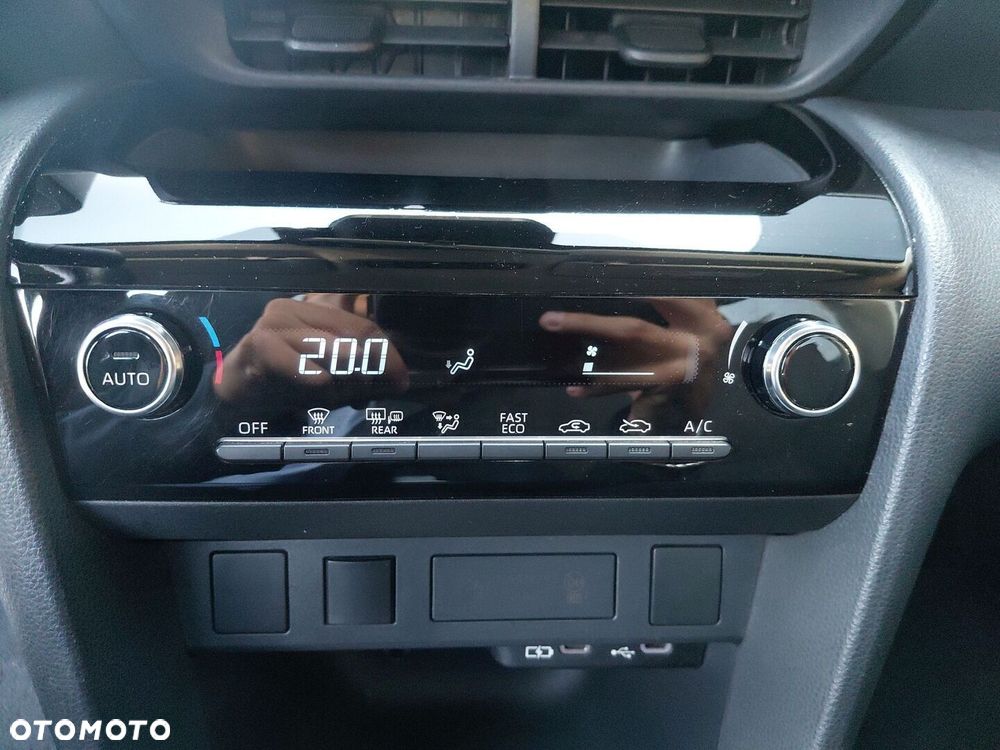 Toyota Yaris Cross 2024