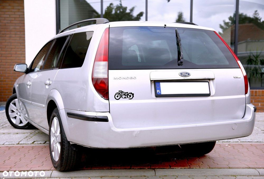Ford Mondeo 2.0 TDCi Ghia - 17