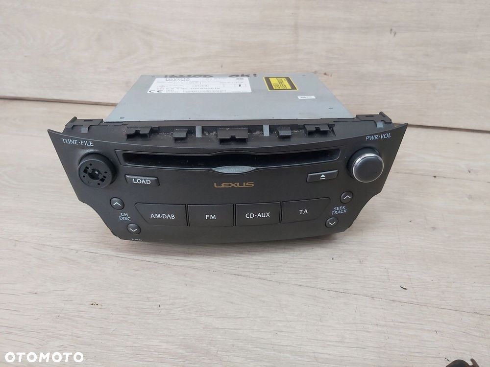 LEXUS IS II 200 220d radio CD odtwarzacz 86120-53B30 - 1