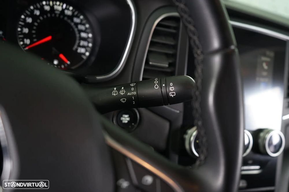 Renault Mégane Sport Tourer 1.3 TCe Limited EDC - 24