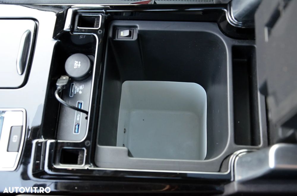 Land Rover Discovery - 35