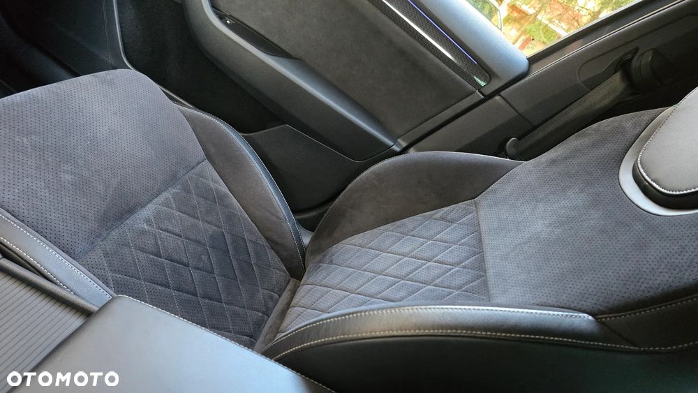 Skoda Superb 2.0 TDI SCR 4x4 Sportline DSG - 16