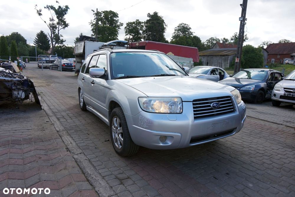 SUBARU FORESTER II SG LIFT 2005 01G 2.0 16V EJ204 157KM TY755 SREBRNY na części - 7