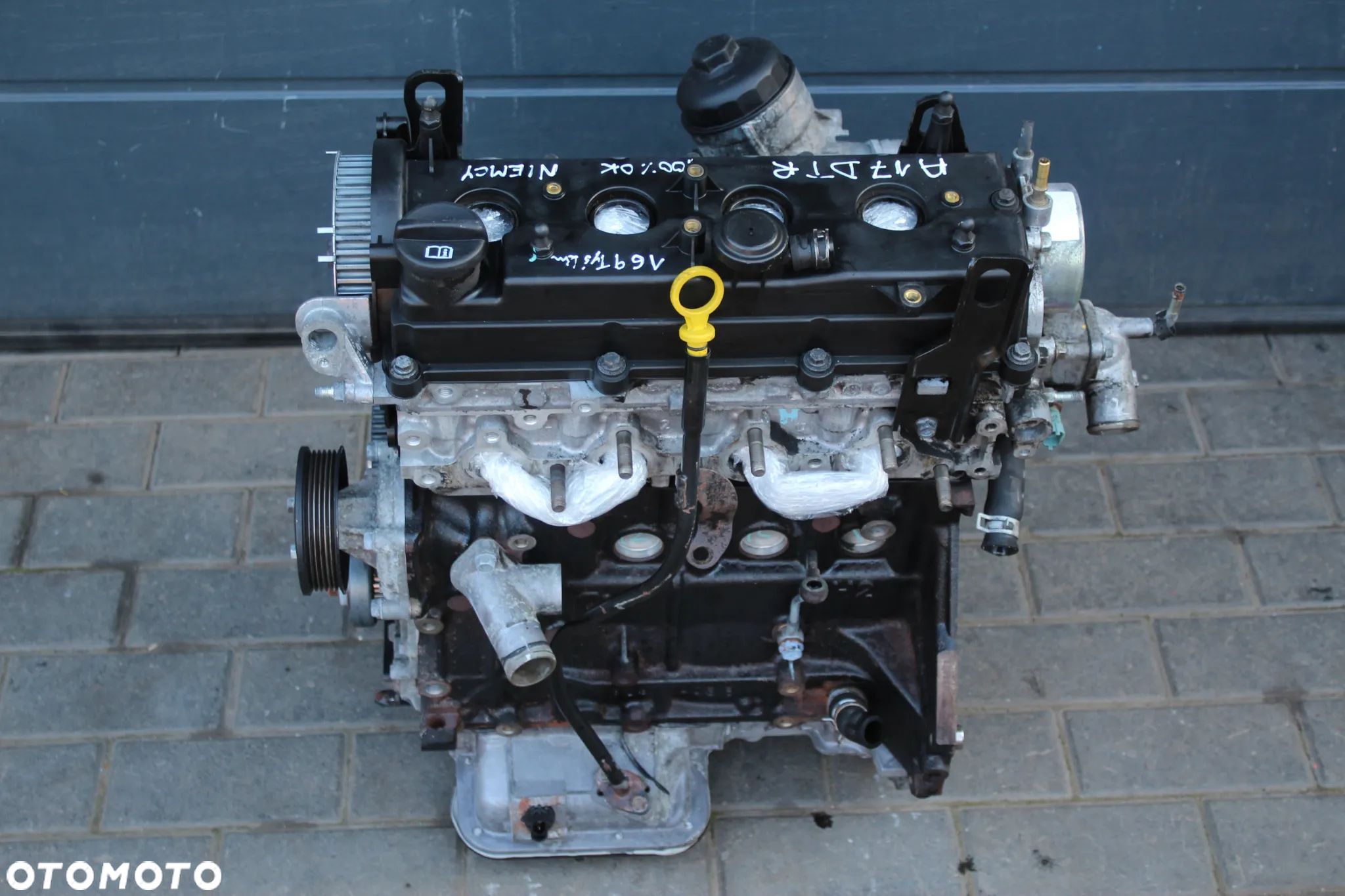 SILNIK SŁUPEK OPEL ASTRA H J MERIVA B ZAFIRA C B MOKKA CORSA D 1.7 CDTI A17DTR 169000km NIEMCY - 1