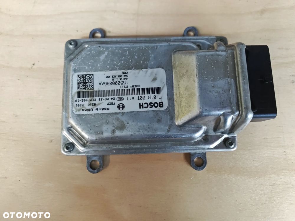 OMODA 5 V Chery moduł czujnik sterownik pompy paliwa 155000096AA - 1