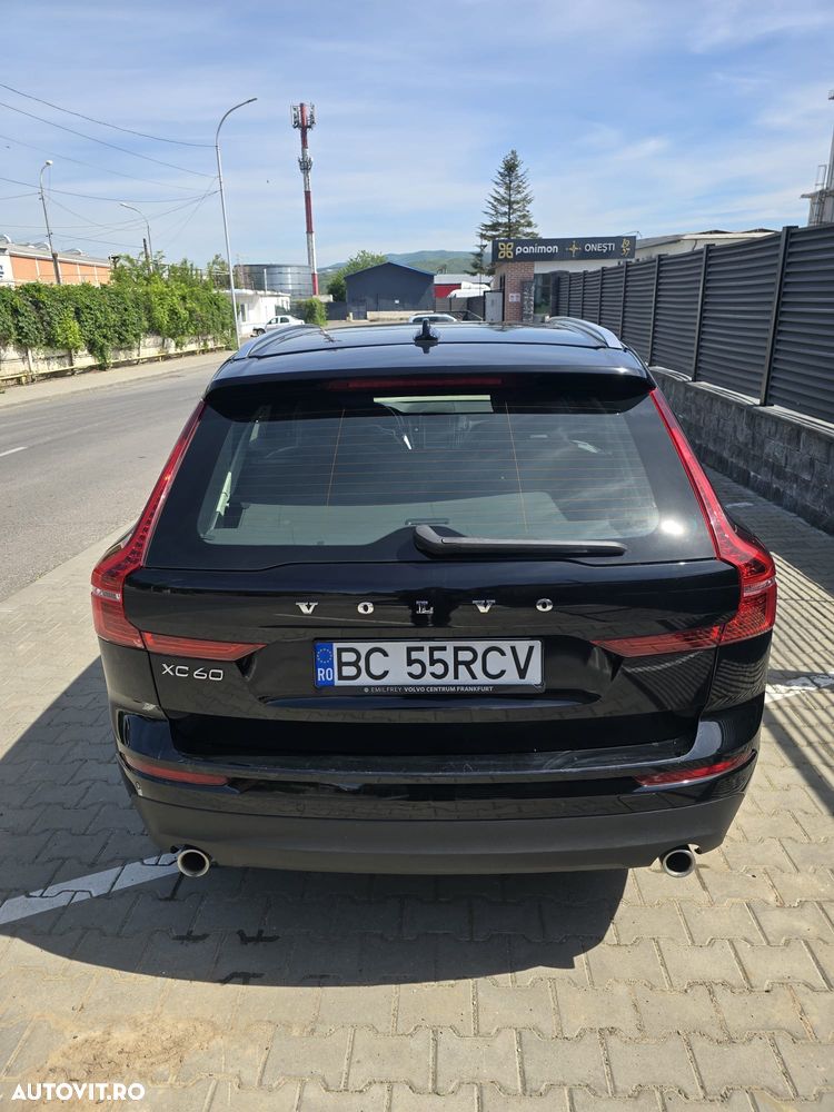 Volvo XC 60 T6 AWD Recharge Geartronic RDesign - 11