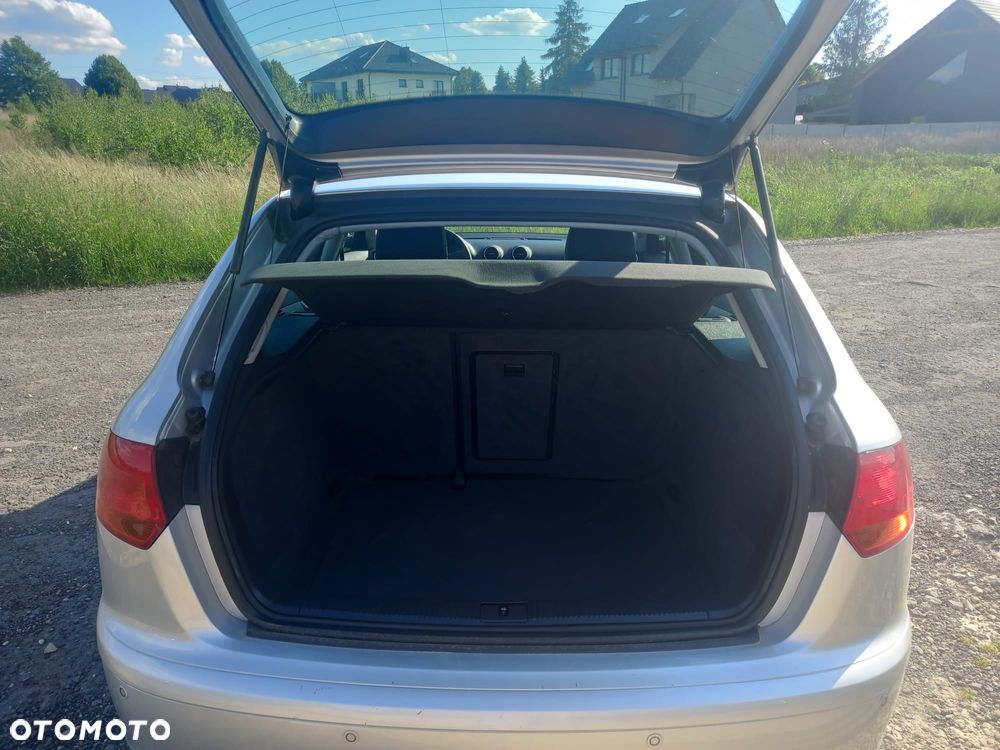 Audi A3 Sportback 1.6 Attraction - 10