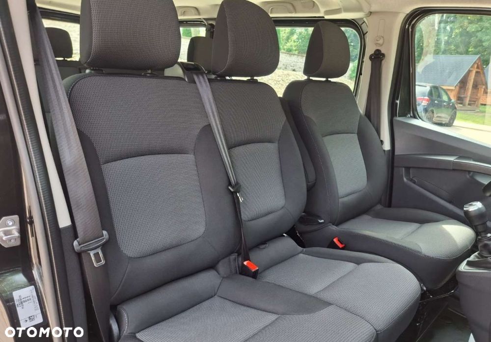 Renault Trafic - 16