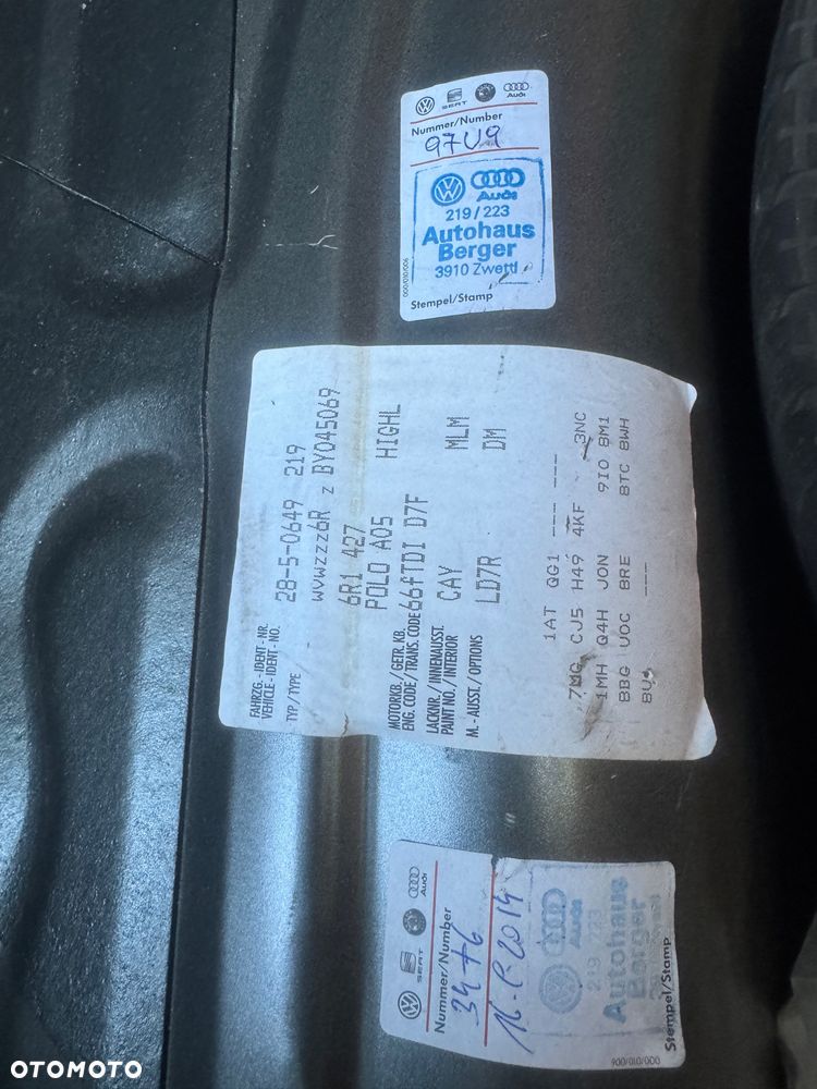 Volkswagen Polo 1.6 TDI DSG Highline - 14