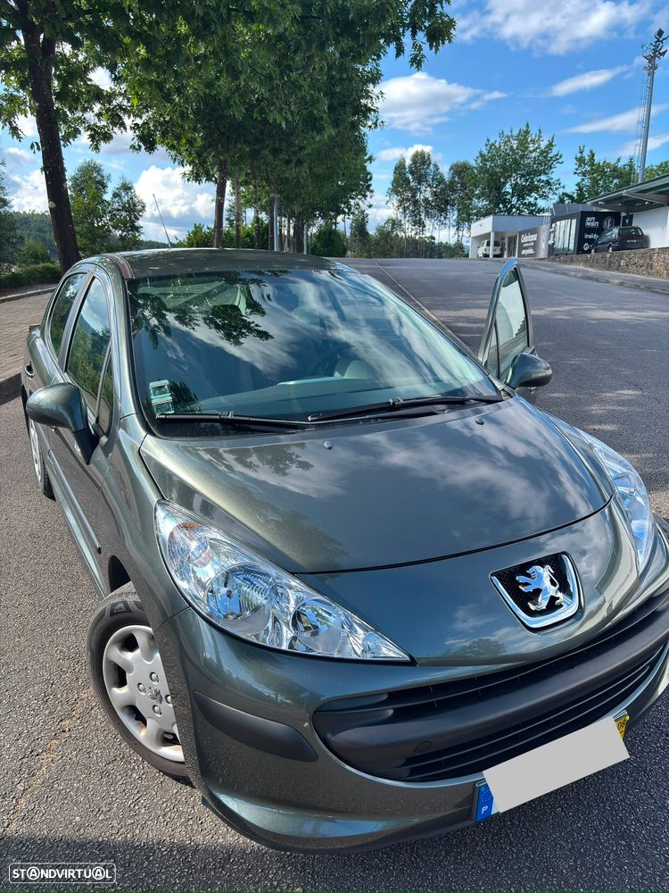 Peugeot 207 1.4 HDi Sport - 4
