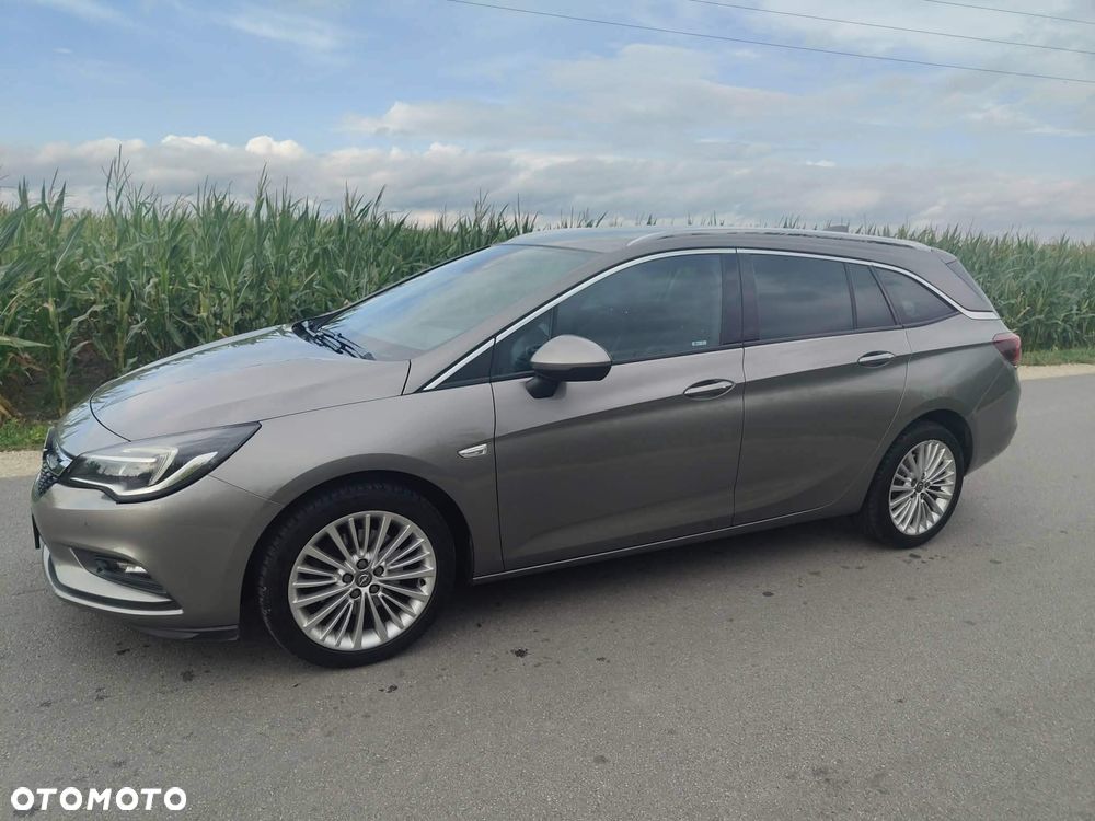 Opel Astra 1.6 CDTI Elite S&S - 8