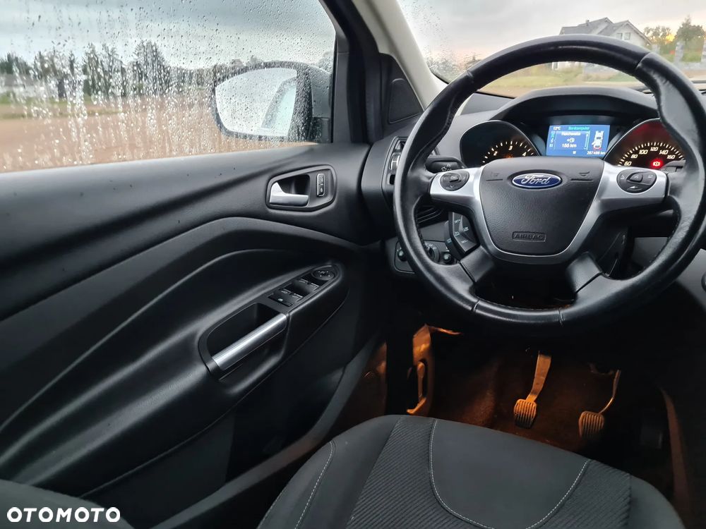 Ford Kuga 2.0 TDCi 4x4 Trend - 19