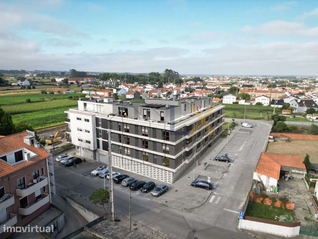 Apartamento T4 novo em São Bernardo com garagem fechada!!! - Grande imagem: 3/16