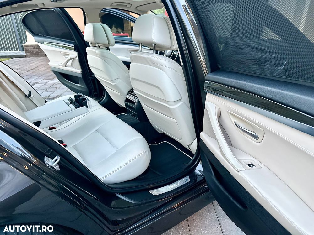 BMW Seria 5 520d Aut. Luxury Line - 19