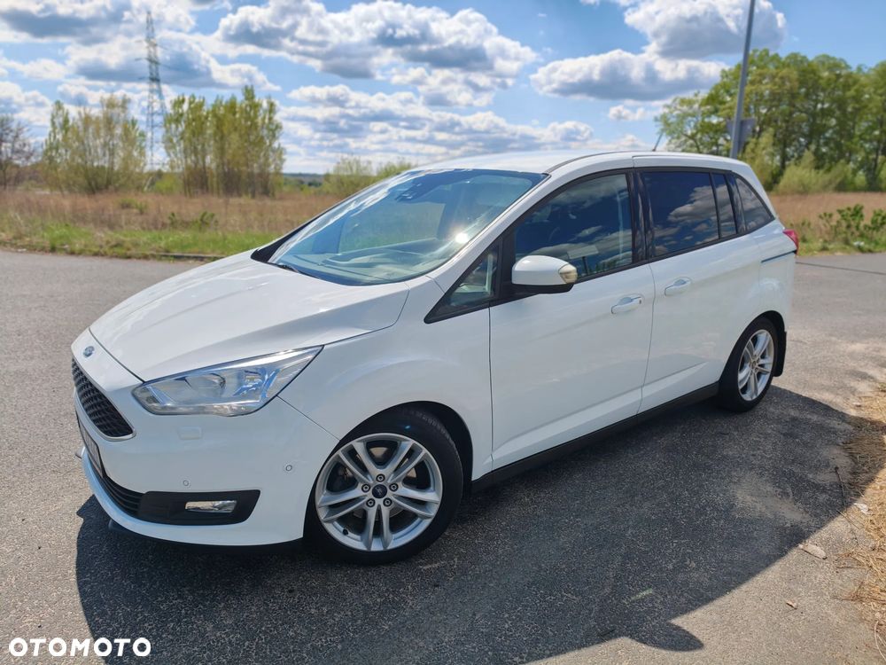 Ford Grand C-MAX - 1