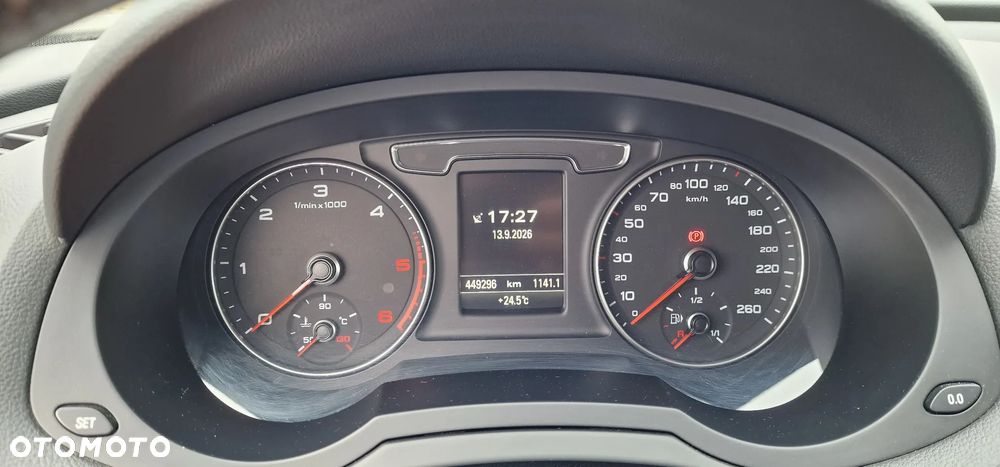Audi Q3 2.0 TDI Quattro sport - 14