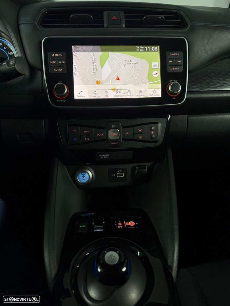 Nissan Leaf N-Connecta - 18