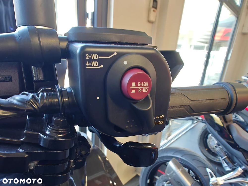 QJMOTOR SFA 600 - 10