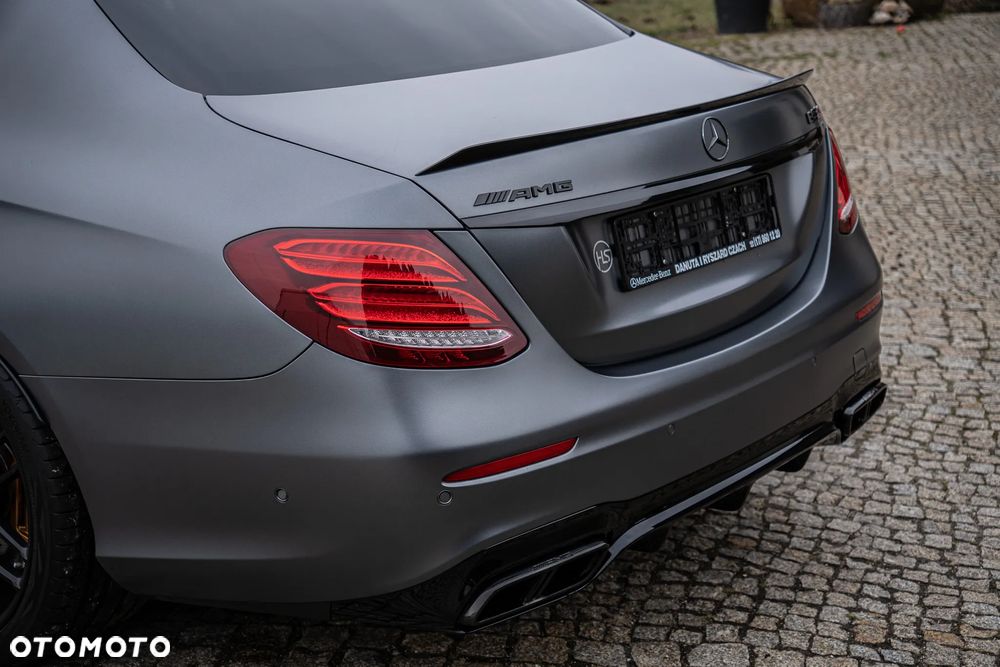 Mercedes-Benz Klasa E AMG 63 S 4-Matic+ - 8