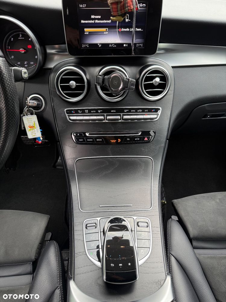 Mercedes-Benz GLC 220 d 4-Matic - 24
