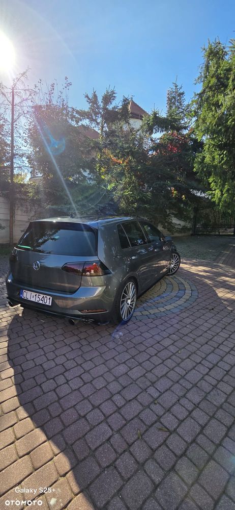 Volkswagen Golf - 4
