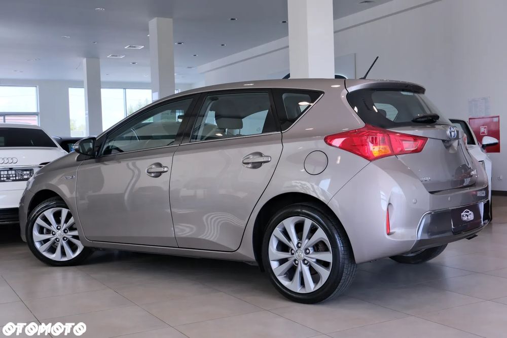 Toyota Auris 1.8 HSD Prestige - 15