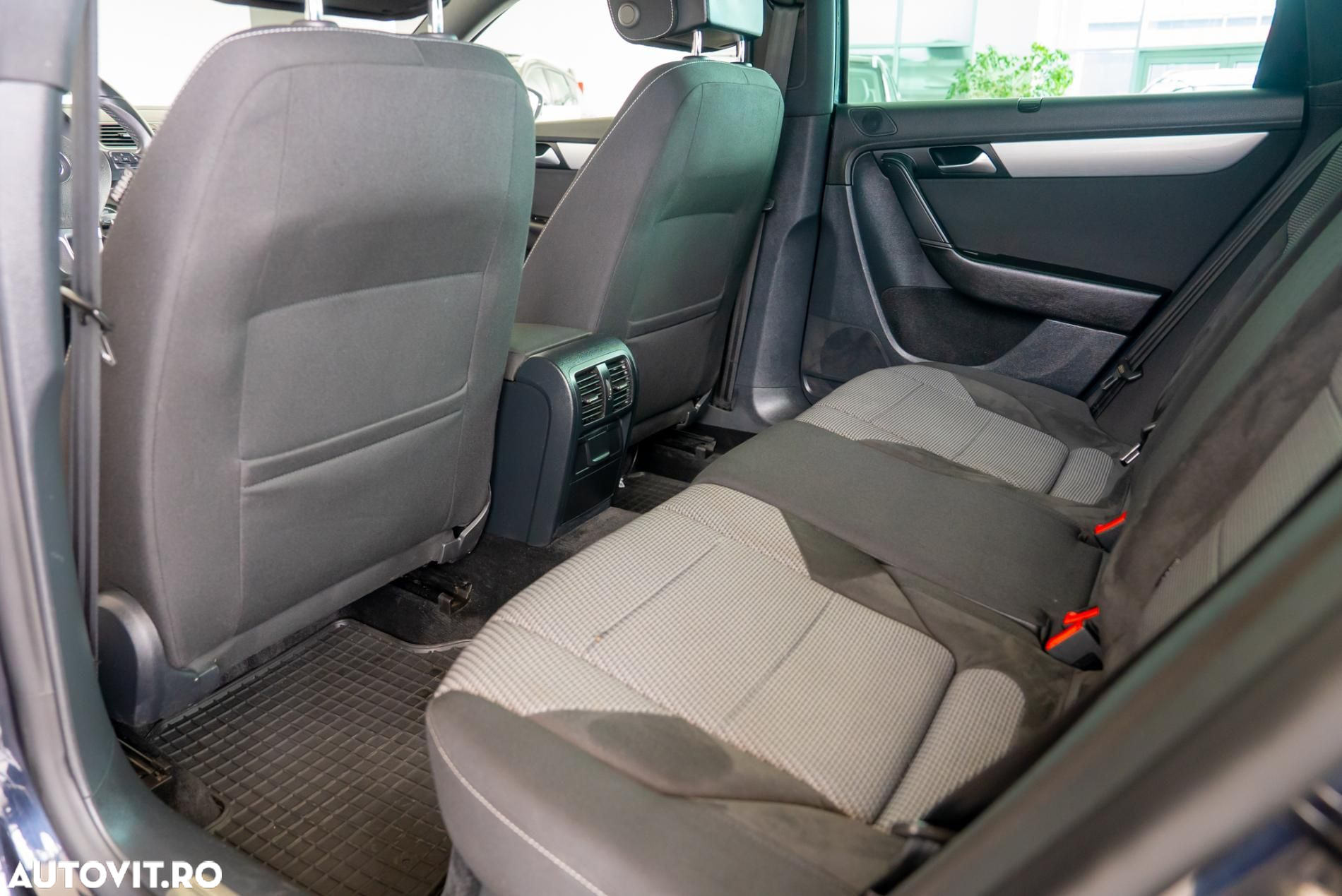 Volkswagen Passat Alltrack - 19