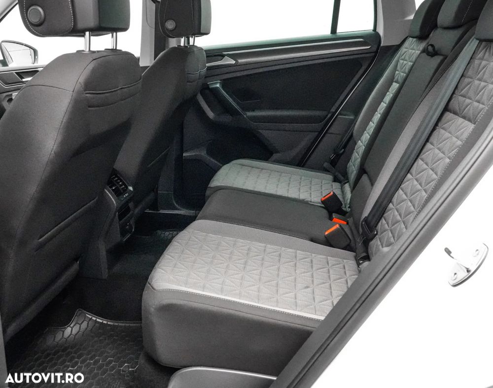 Volkswagen Tiguan 2.0 TDI SCR DSG 4Motion Elegance - 16
