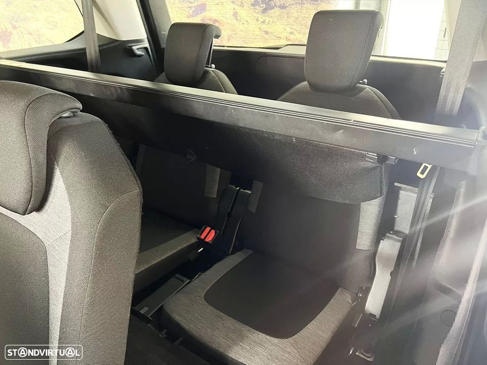 Citroën C4 Spacetourer BlueHDi 130 Stop&Start FEEL - 24