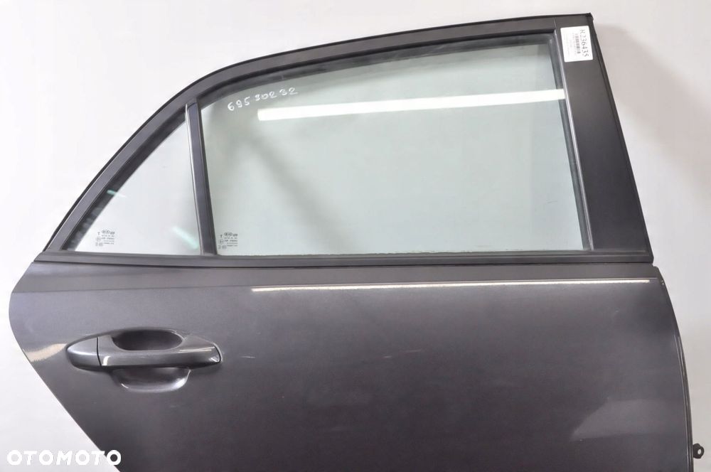 KIA RIO IV DRZWI PRAWY TYŁ TYLNE HB 5D KOMPLETNE - 2