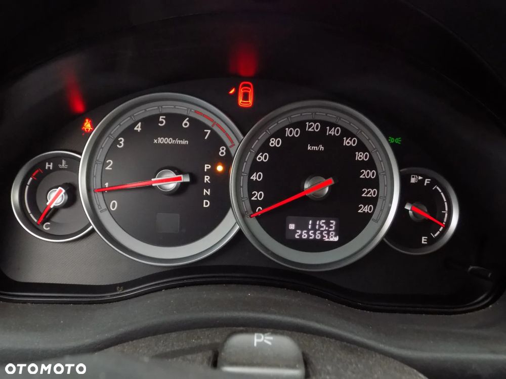 Subaru Legacy 2.5i AT - 7