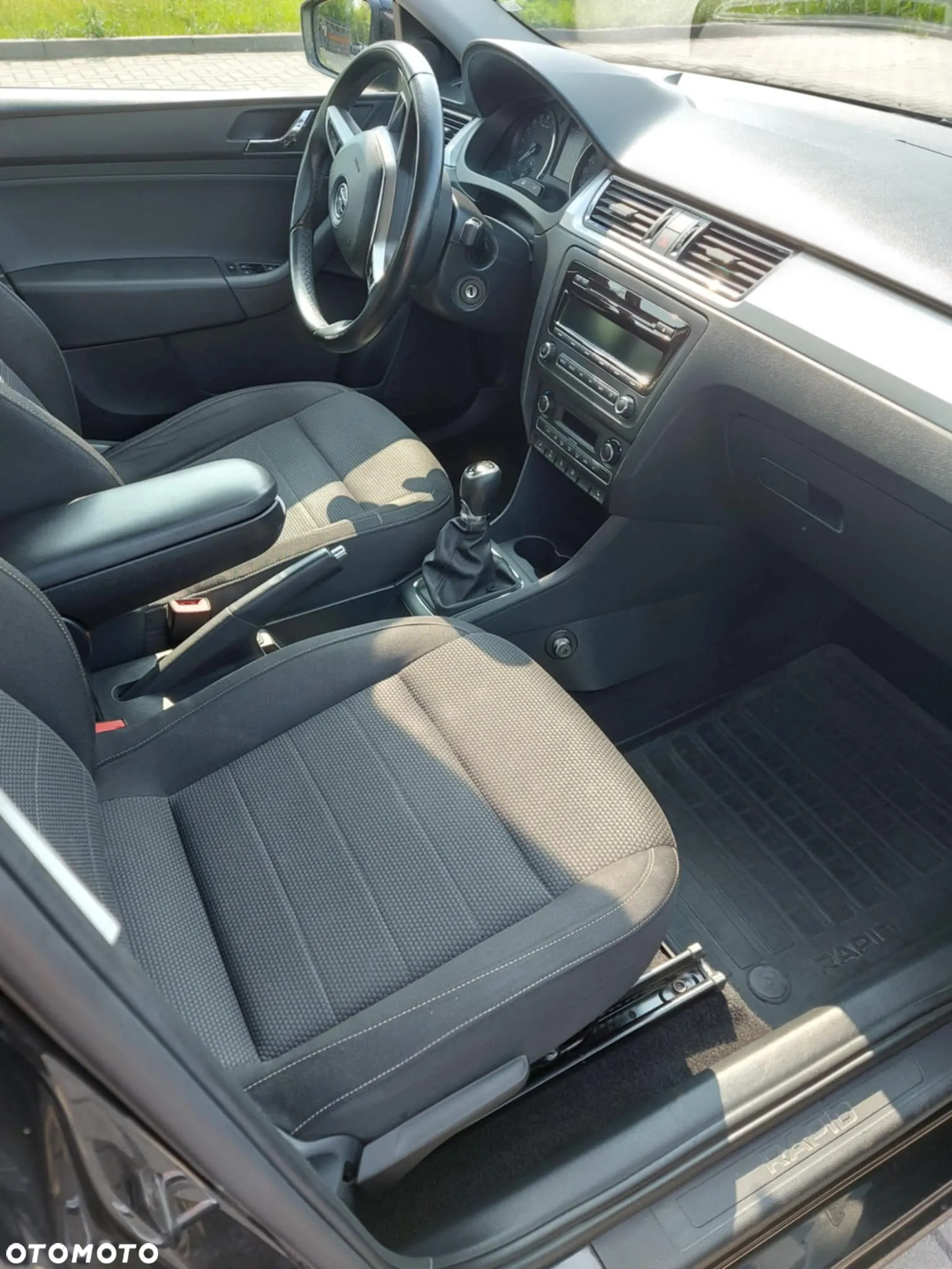 Skoda RAPID - 10