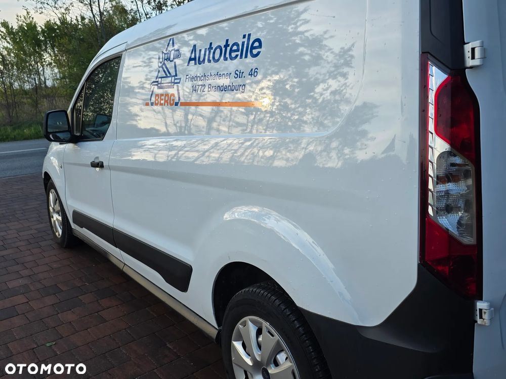 Ford Transit Connect - 9