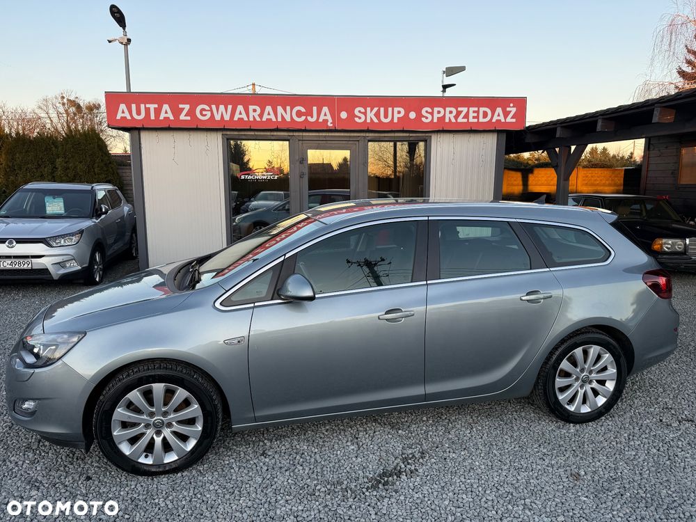 Opel Astra 2.0 CDTI DPF Design Edition - 4