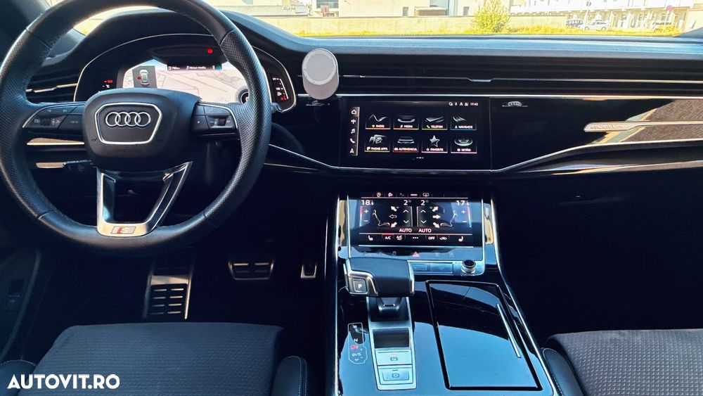 Audi Q8 55 TFSI quattro Tiptronic MHEV - 16