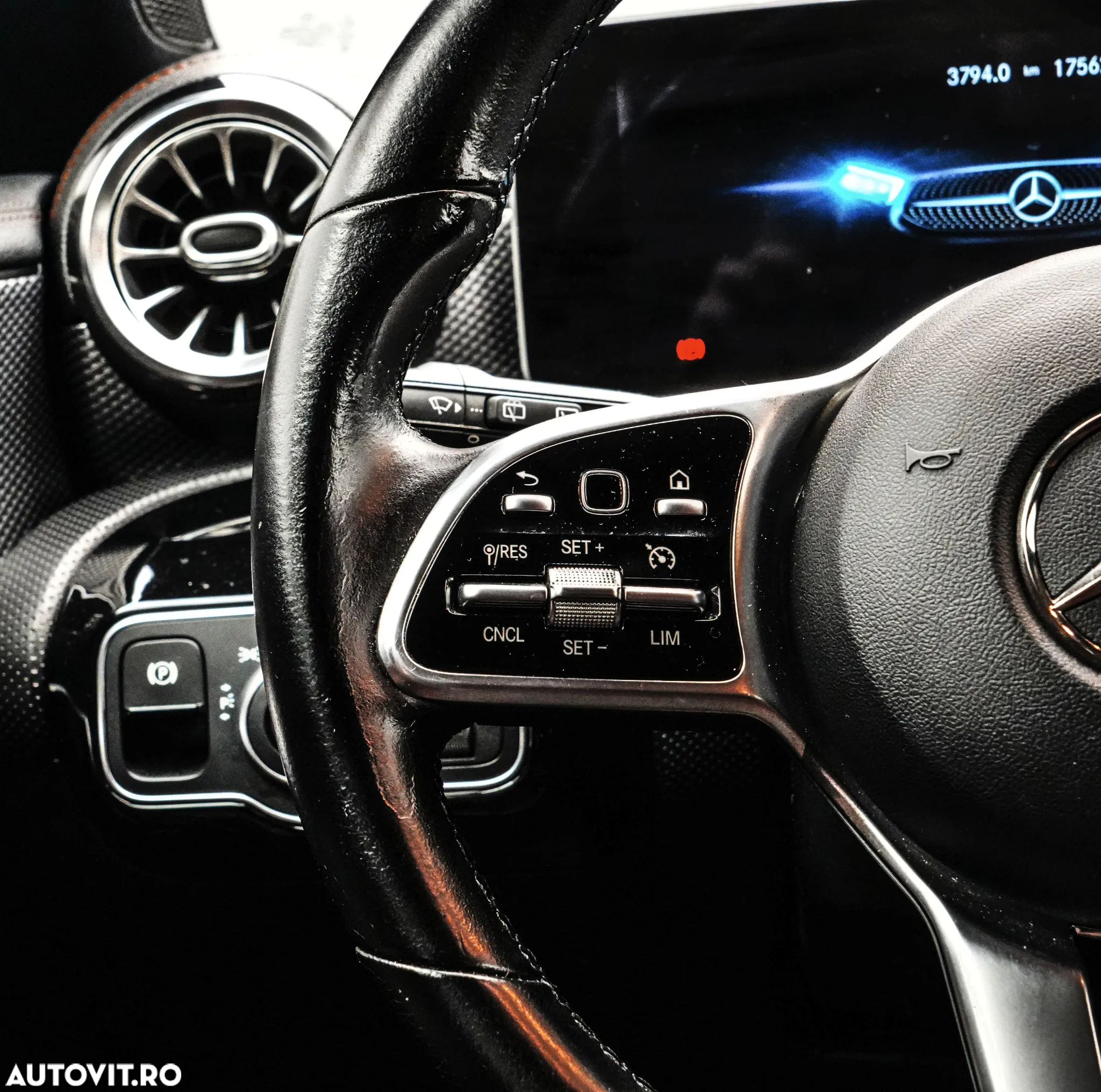 Mercedes-Benz CLA - 22