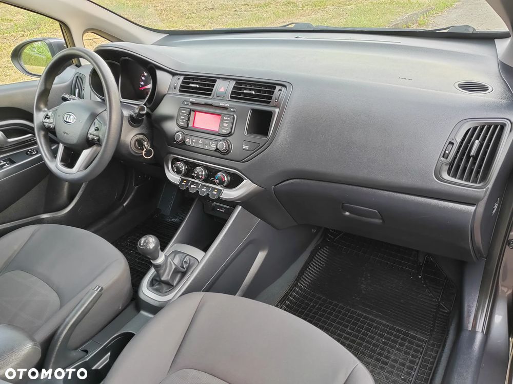 Kia Rio 1.2 M - 5