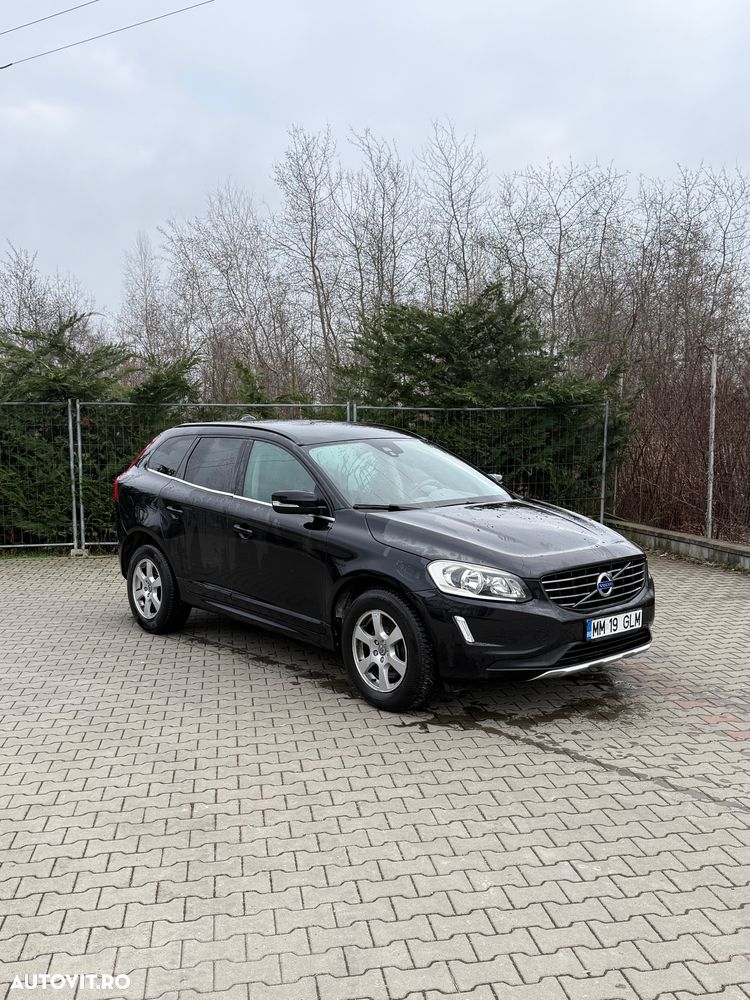 Volvo XC 60 D3 Momentum - 4