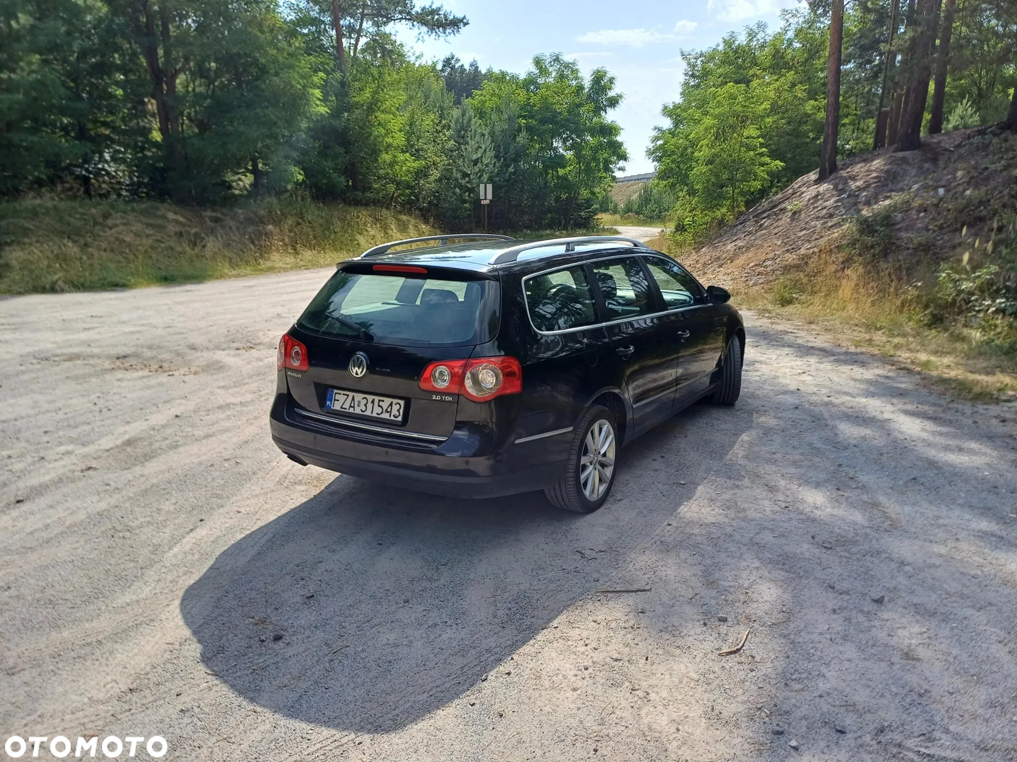 Volkswagen Passat 2.0 TDI DPF Highline DSG - 2