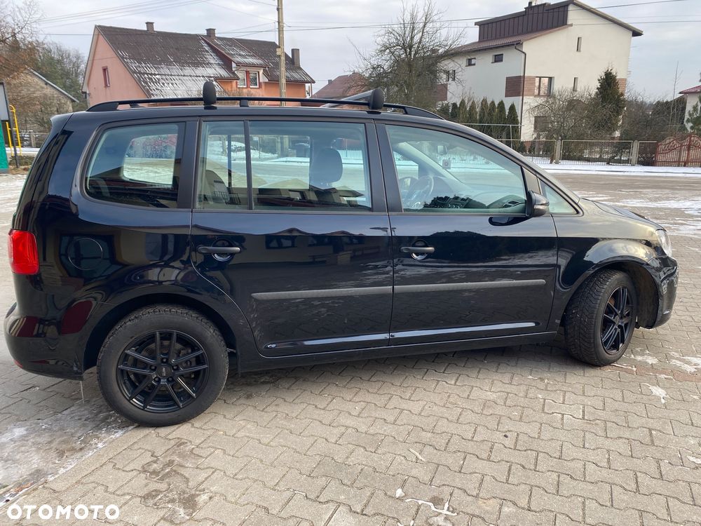 Volkswagen Touran 1.2 TSI STYLE - 21