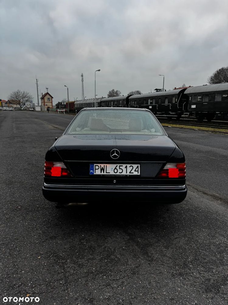 Mercedes-Benz W124 (1984-1993) - 5