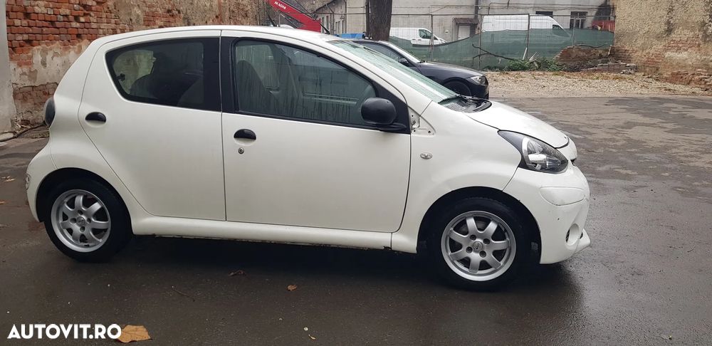 Toyota Aygo 1.0 Blue - 2