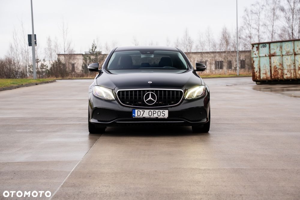 Mercedes-Benz Klasa E - 2