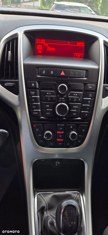 Opel Astra - 25