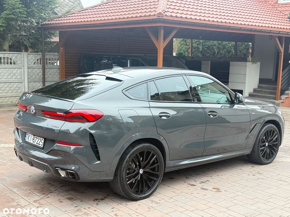 BMW X6 - 16